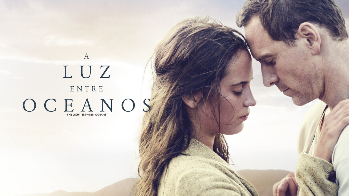 Capa de A Luz Entre Oceanos